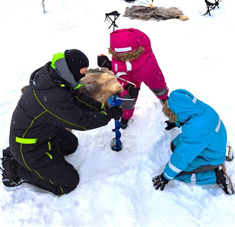 Excursions privées pêche sur glace à Rovaniemi