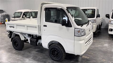 Daihatsu Hijet Hd Dump Made By Toyota Youtube