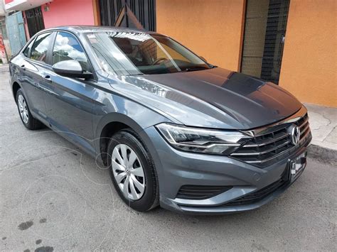 Volkswagen Jetta Trendline Tiptronic Usado Color Gris Precio