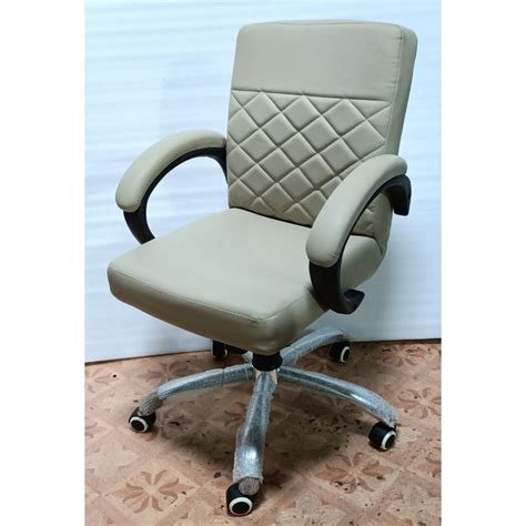 Stainless Steel 1 Seater Rexine Visitor Revolving Office Chair With