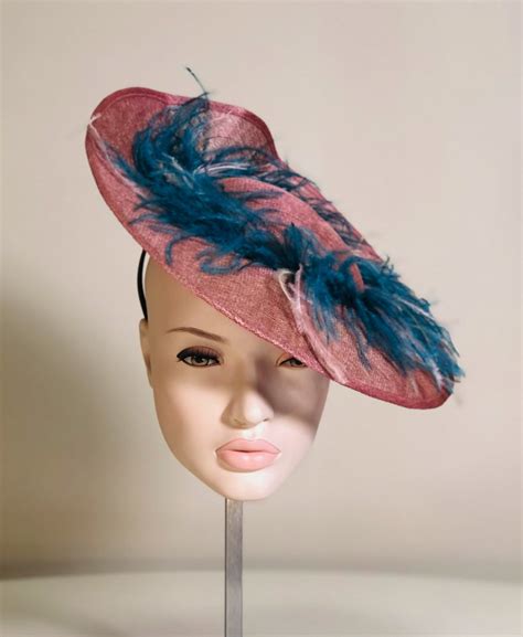 Pamela Nude Azul Mar Plumas GRANADA Tocados Mai Sara