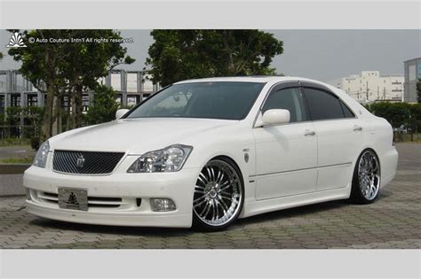 Аэродинамические обвесы на Toyota Crown S180, тюнинг Тойота Кроун S180