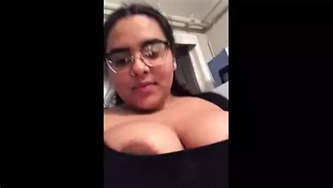 Stiefmutter reife hässliche Amateur Möpse BBW dicke Titten xHamster