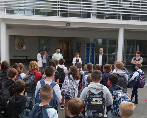 Salies de Béarn la rentrée au collège Félix Pécaut La République