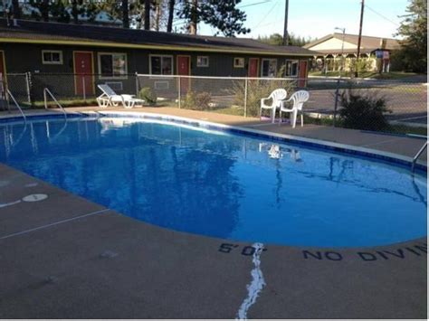 Four Seasons Motel, Tomahawk (WI) - Booking Deals, Photos & Reviews