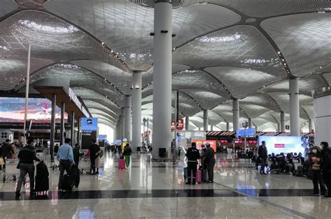 Istanbul Airport terminal reopens for non-passengers | Daily Sabah