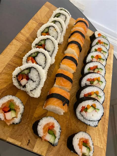 [Homemade] 3 different kinds of sushi | Scrolller