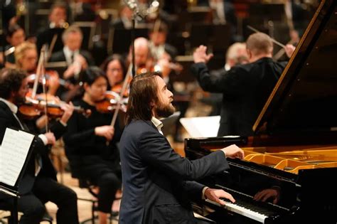 Concert Douverture De LOrchestre Philharmonique De Radio France Avec