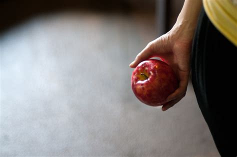 Apple With Hands 4 Toshimono Flickr