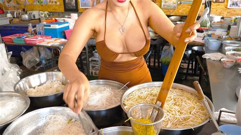 The Most Beautiful Lady Chef Cooking In Chanthaburi Thai Street Food