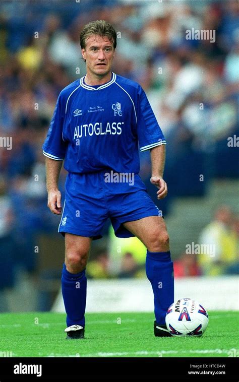 Didier Deschamps Chelsea Fc 31 July 1999 Stock Photo Alamy