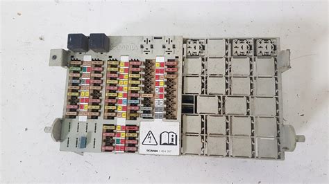 tablica skrzynka bezpieczników scania r 1854358 10748924524