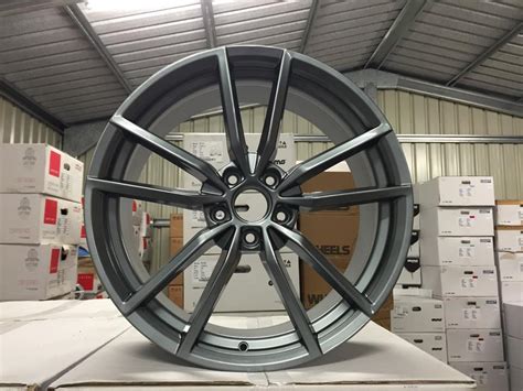 19 Golf R Pretoria Style Alloy Wheels Gloss Gun Metal Volkswagen Mk5