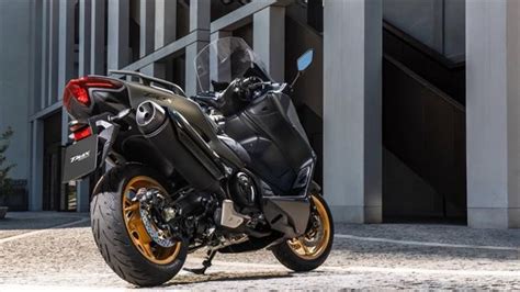 Yamaha TMAX 2020 se renueva y estrena versión Tech Max