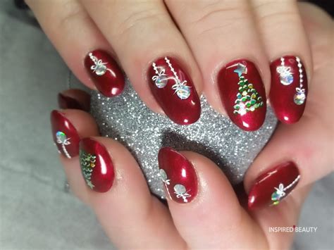 30 Easy Christmas Gel Nails 2022 With Festive Look Inspired Beauty