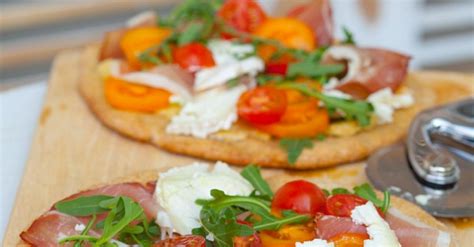 Pizza Mit Schinken Und Rucola Rezept Eat Smarter