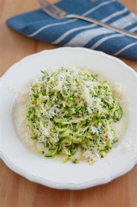 Zuchetti With Pesto Raw Zucchini Pasta Organic Empire