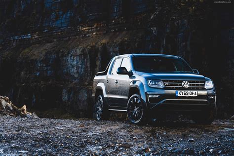 2019 Volkswagen Amarok Black Edition UK Version Stunning HD Photos