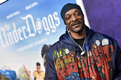 Snoop Dogg talks new youth football movie, his NFL products and NIL ...