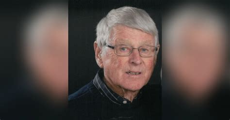 Einar Bakken Obituary May 13 2023 Roseau Mn