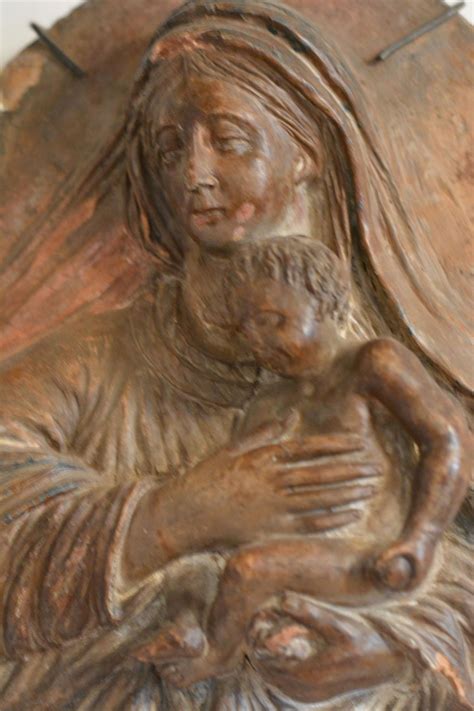 Proantic Tondo Figurant La Vierge Et L Enfant En Relief En Terre Cu