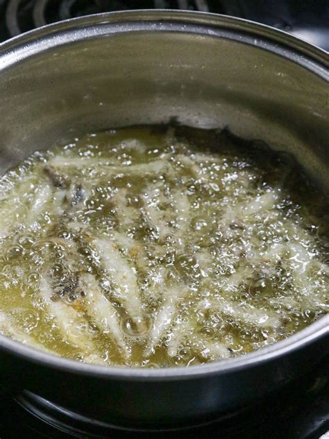 Crispy Fried Smelt Fish - Kawaling Pinoy