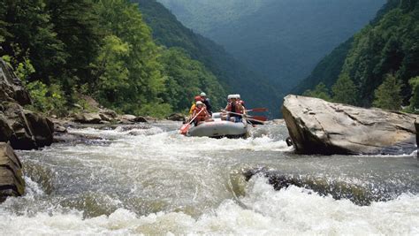 Whitewater rafting near WNC: Best rivers for rapids