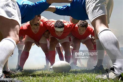 Rugby Scrum Fotografías E Imágenes De Stock Getty Images