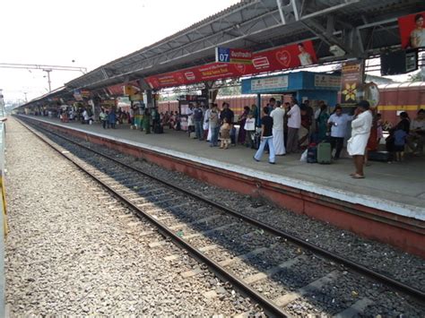 Thrissur Railway Station, Thrissur, India Photos