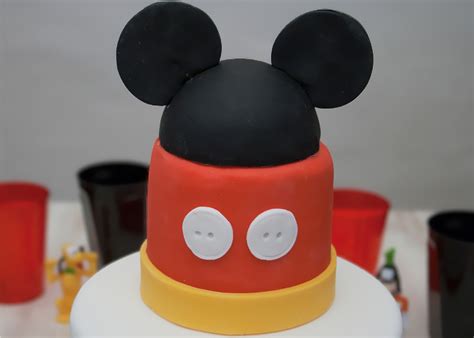 Tarta Fondant De Mickey Mouse Paso A Paso PequeRecetas