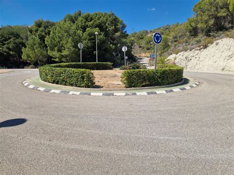 Puesta A Punto De Los Accesos A Lermita Del Captivador Por La