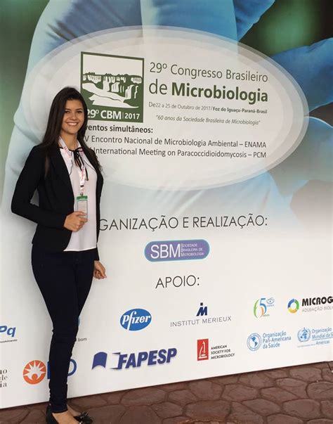 Acad Mica Do Curso De Agronomia Apresenta Trabalhos No Congresso