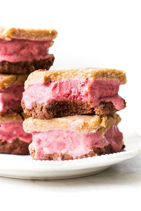 Neapolitan Ice Cream Sandwich Recipe