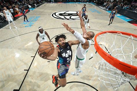 cam thomas set  return  nets shoot  fourth straight win