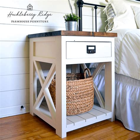 Farmhouse Nightstand | Ana White