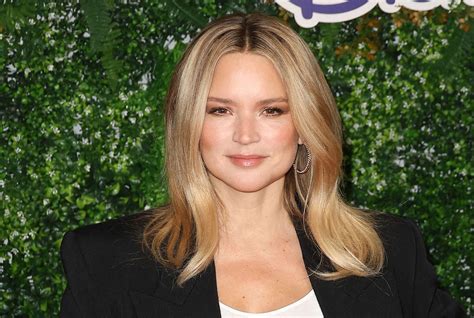 Virginie Efira Confie Son Secret Pour Avoir Des Cheveux Qui Sentent Bon