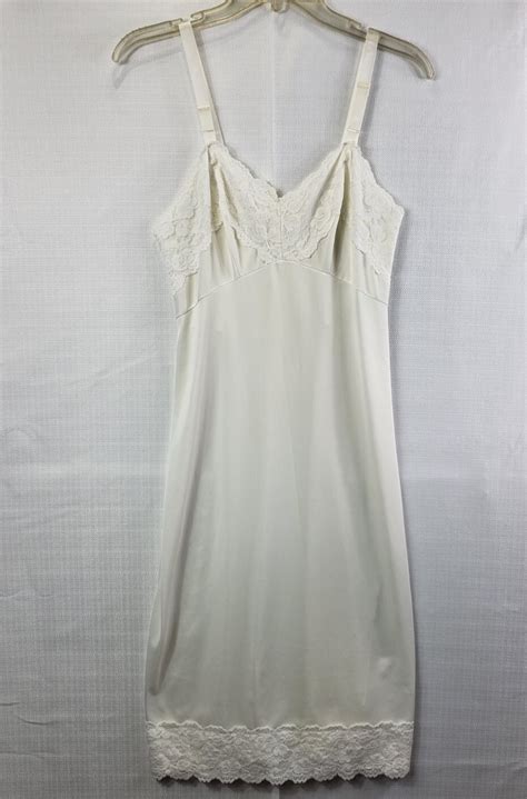 Vintage Pinehurst Lingerie Off White Satin Nylon Nigh Gem