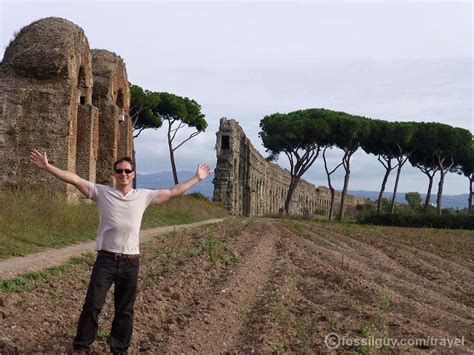 Walking The Aqueducts Just Outside Of Rome Fossilguys Travels