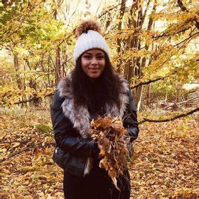 9 Hot Sexy Nikita Uggla Bikini Pics