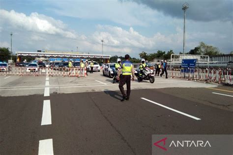 Jasa Marga Berlakukan Contraflow Di Tol Jakarta Cikampek Arah Jakarta