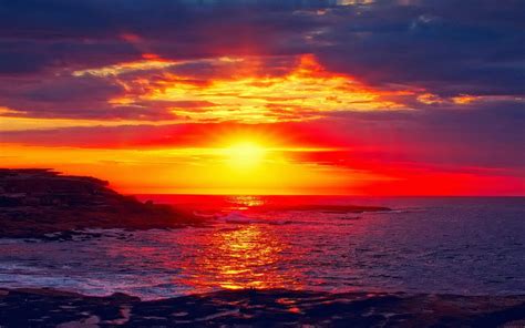 Download Bright Sunset Over Sea Wallpaper - GetWalls.io