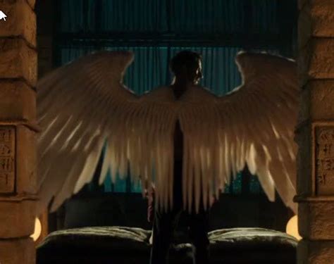 Tom Ellis as Lucifer Morningstar. Back view of the wings! | Lucifer ...