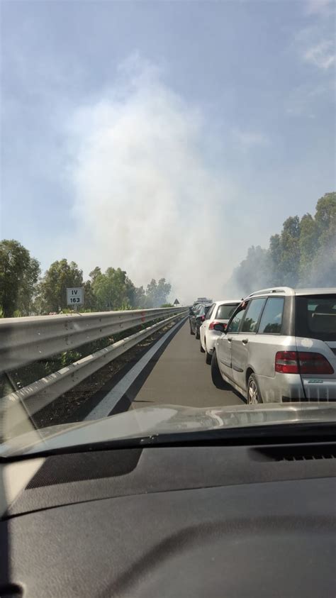 Incendio E Incidenti Traffico Bloccato Sulla Catania Palermo Live