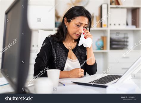 17,956 Crying office Images, Stock Photos & Vectors | Shutterstock