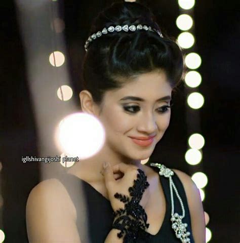 Pin On Shivangi Joshi