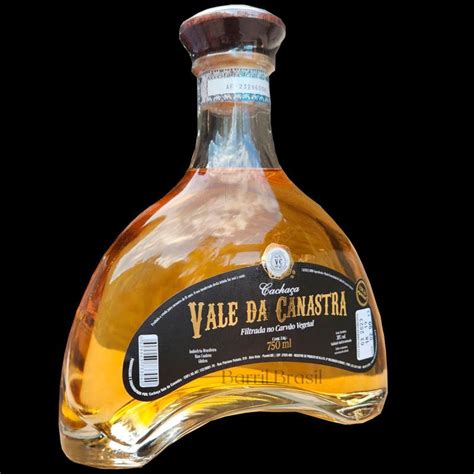 Cachaça Ouro Mahe 750ml Vale Da Canastra Vale da Canastra Extra