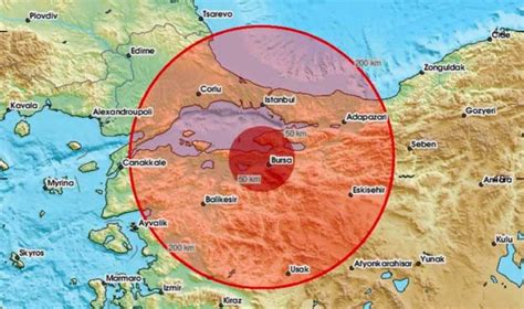 Son dakika Marmara Denizi nde 5 1 büyüklüğünde deprem İstanbul ve