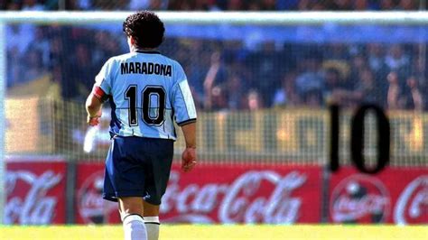 Familia de Diego Maradona presentó M10 Memorial proyecto en honor a