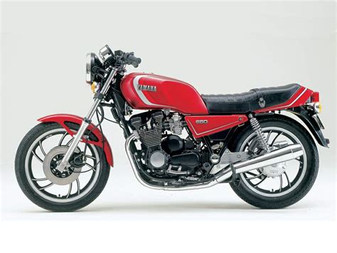 Мотоцикл Yamaha XJ 650 Seca 1980 Фото Характеристики Обзор Сравнение