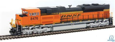 Walthers Mainline SD70ACe DCC BNSF 8476 With Soundtraxx DCC Sound HO